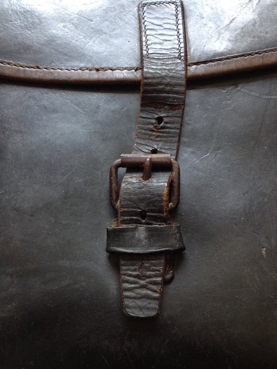 Image 1 of German leather satchel WW1/WW2