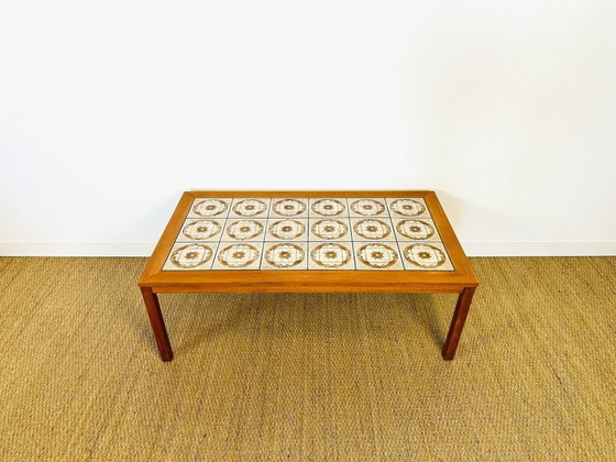 Image 1 of Scandinavische salontafel van teakhout en keramiek, 1960