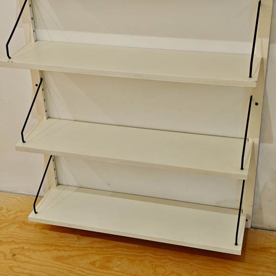 Vintage Poul Cadovius Shelving unit White – Metal, Wood (photo 3 of 8)