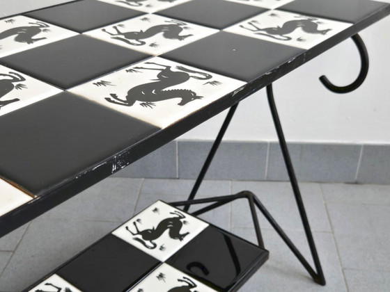 Image 1 of Vintage keramische bijzettafel uit de jaren 50 met paardenmotief, in rockabillystijl uit de jaren 50.