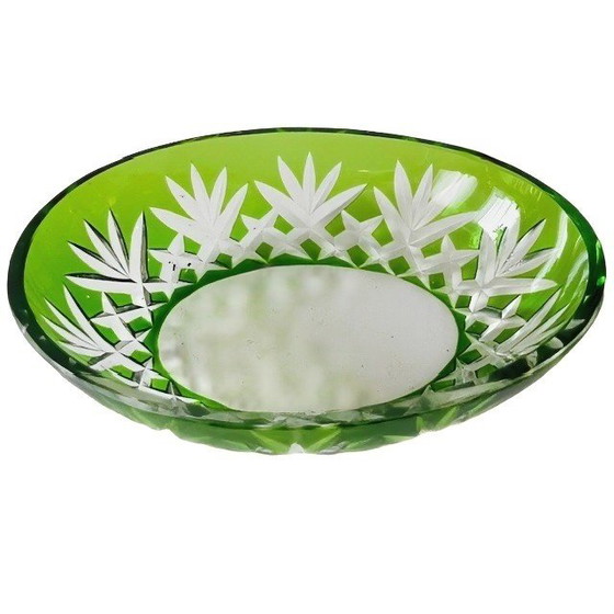 Image 1 of Ciotola in cristallo tagliato vintage verde smeraldo, anni '60