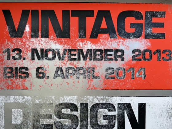 Image 1 of Ralph Schraivogel, Vintage Design Mit Bewegter Verleidingenheit, 2013, Serigraphie Uldry Ag, imprimé en Suisse