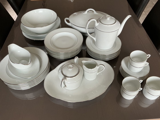 Image 1 of Servizio da caffè e da tavola Limoges da 35 pezzi