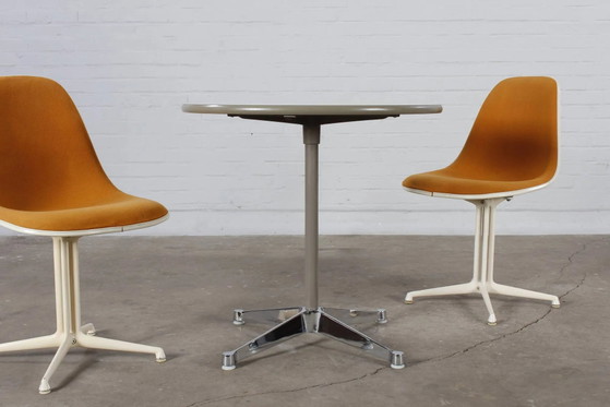 Eames Esstisch Vertragstisch Herman Miller Vitra 76.5cm – Esstische, Holz, Metall, Design (photo 10 of 12)