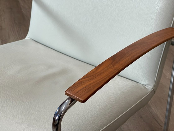 Image 1 of Leolux Talassa