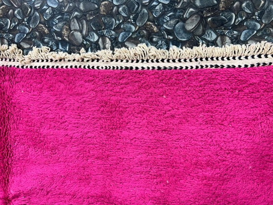 Image 1 of Magnifique Tapis rose en laine 200cmx300cm 