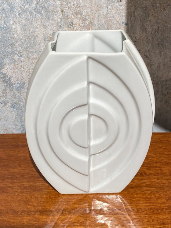 Image 1 of Vintage Op Art vase Bavaria Germany