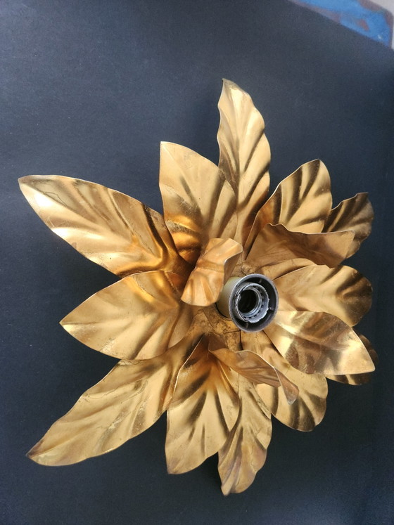 Italienische Hollywood Regency Florentiner Deckenlampe in Blumenform von Hans Kögl – Deckenleuchten, Metal (photo 18 of 29)
