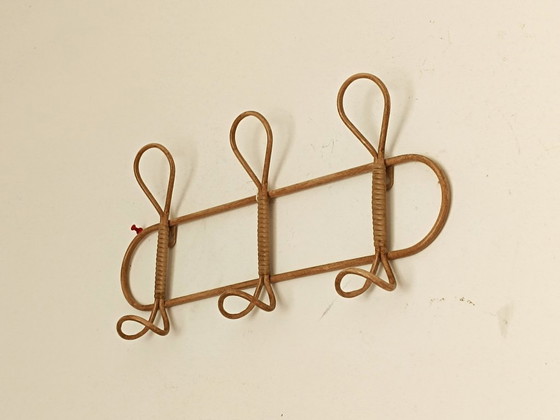 Image 1 of Portemanteau imitation rotin a 4 parères doubles