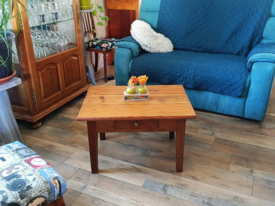 Image 1 of Tavolino con cassetto