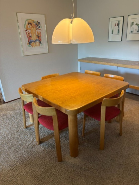 Set da pranzo quadrato in frassino, design vintage, ca. 1979 con 6 sedie – Legno (photo 2 of 7)