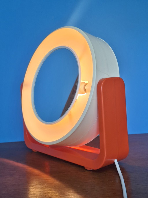 Allibert-Doppelspiegel aus den 1970er Jahren, orangefarben.