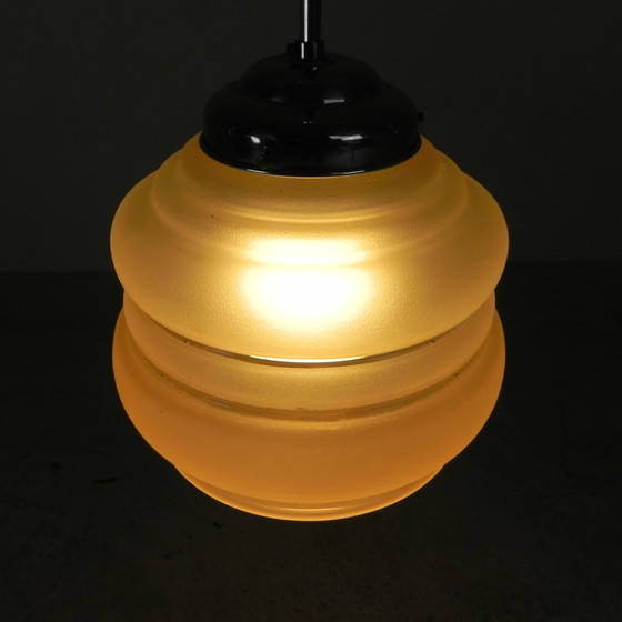 Image 1 of Lampada a sospensione Art Déco con paralume in vetro rosa, anni '30