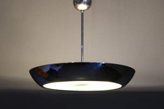 Image 1 of 1930 Bauhaus / Functionalistische Verchroomde Kroonluchter "UFO" van Josef Hurka voor Napako, Tsjecho-Slowakije