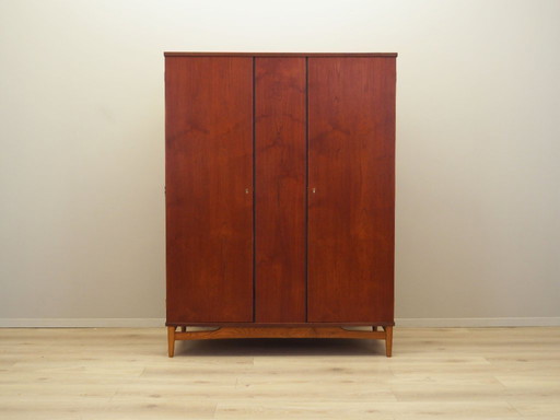 Armoire en teck, design danois, années 1960, production : Danemark