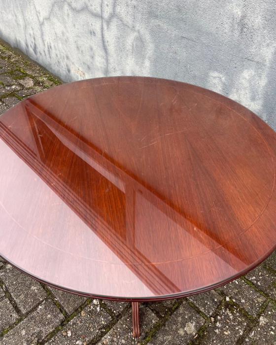 Image 1 of Klassischer runder Couchtisch/Wohnzimmertisch