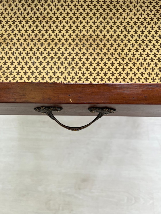 Image 1 of Table pliante extensible, XIXe siècle