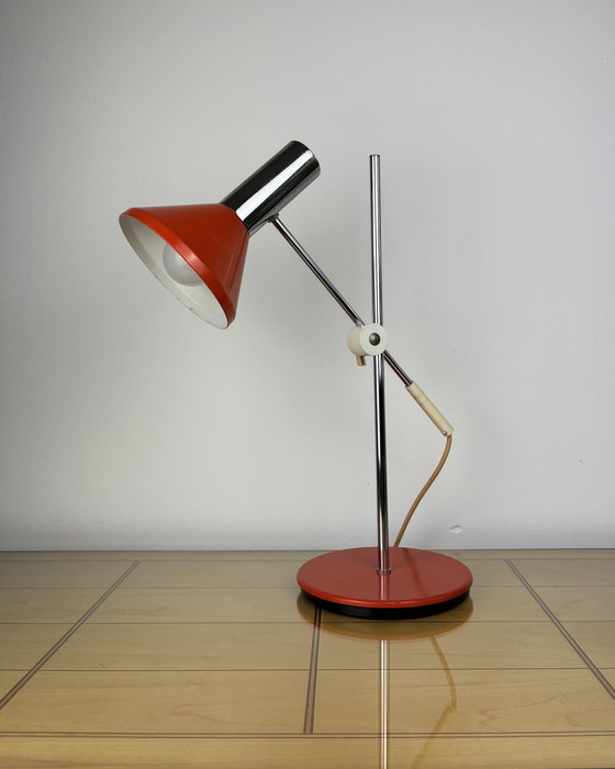 Image 1 of Lampada da tavolo vintage regolabile in metallo arancione e alluminio di Richard Essig, metà secolo, anni '70, cromata, era 