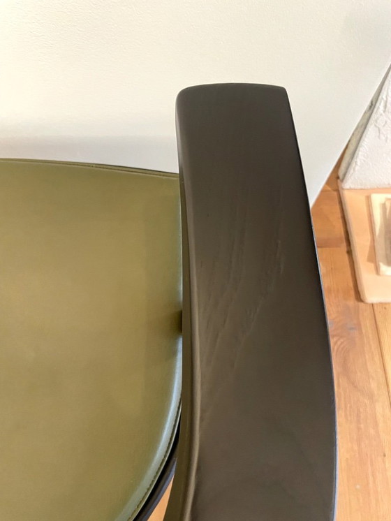 Image 1 of 1x Bassam Fellows Mantis Chair