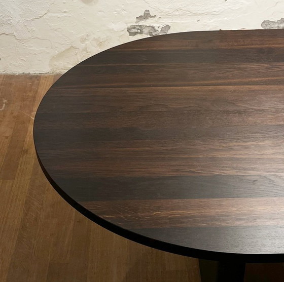 Image 1 of Arco | Kami oval Dining table 