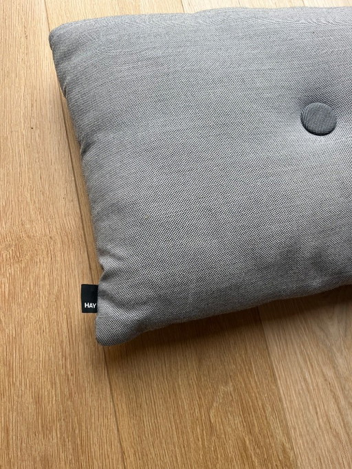 Cojín de puntos HAY