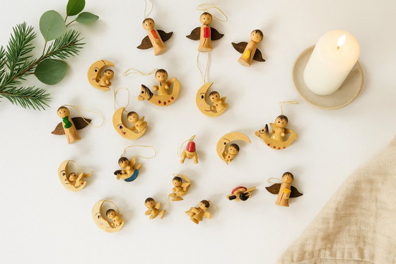 Image 1 of 19 x Midcentury houten kerstversieringen | Handbeschilderd, Erzebirge, Duitsland