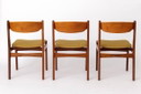 Set van 4 teakhouten eetkamerstoelen in de stijl van Erik Buch, mid-century modern, nieuw gestoffeerde vintage stoelen.