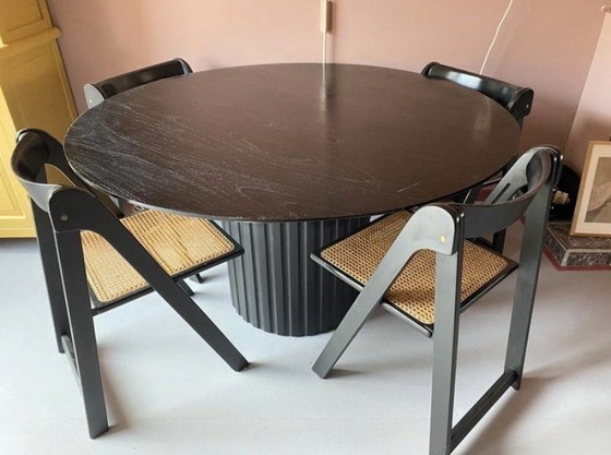 Image 1 of Mesa de comedor redonda HKLiving Pillar negra | Diámetro 140 cm