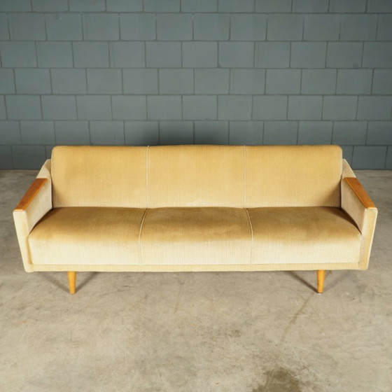 Image 1 of Vintage sofa/slaapbank - velours - jaren 60
