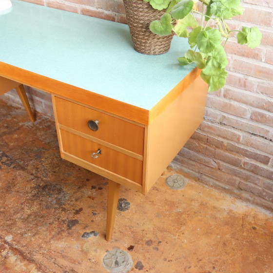 Image 1 of Scrivania vintage anni '60-'70 in formica