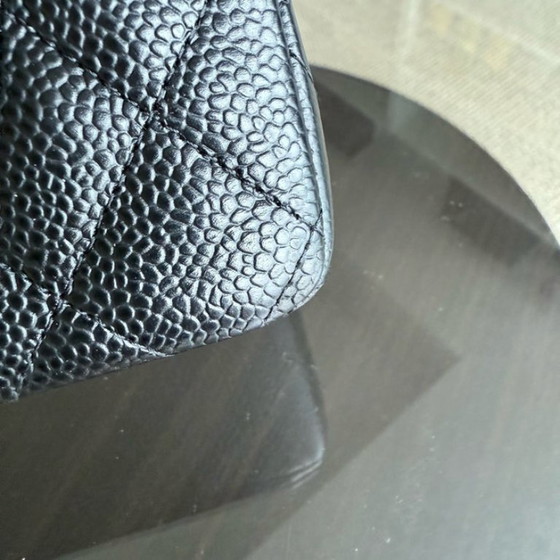 Image 1 of Borsa Chanel Classic Flap Small - Caviar 23CM trapuntata nera con finiture dorate