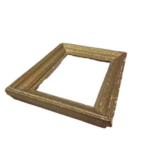 Image 1 of Antieke of vintage sierlijke fotolijst in goudkleur