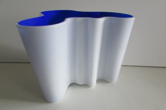 Itatala Alvar Aalto Vaso dalla Forma Organica, Bianco e Blu, Iittala, Vasi, Vetro, Organic Modern (foto 8 di 8)