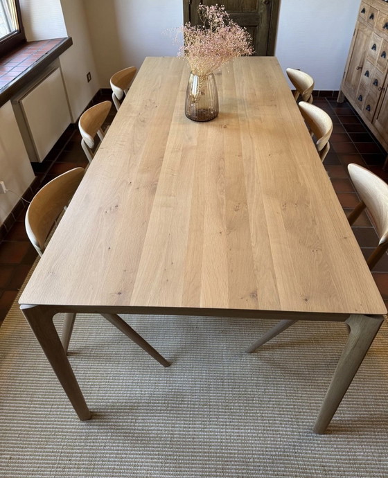 Image 1 of Tavolo bok di Ethnicraft e 6 sedie a occhiello