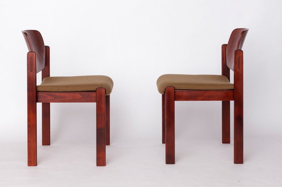 Image 1 of 1 of 9 Sedia impilabile Lübke vintage, design tedesco anni '70, legno di faggio scuro e rivestimento senape