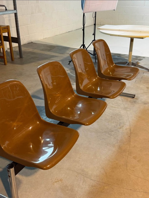 Vintage Waiting Bench With 4 Seats