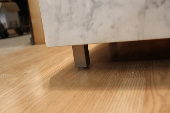 Image 1 of Grande fioriera in stile Knoll anni '60 in marmo e acciaio spazzolato