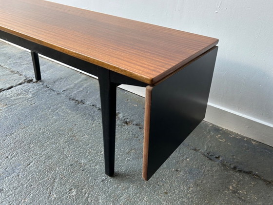 Image 1 of Mid-Century modern 1960s extendable coffee table by Nathan