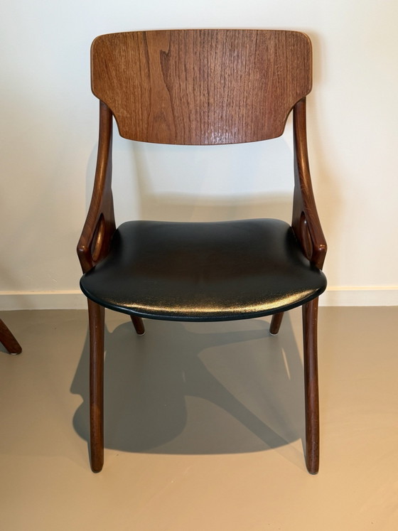 6× Arne Hovmand-Olsen Model 71 Dining chairs, Mogens Kold, Denmark 1959, Mogens Kold Møbelfabrik, Wood, Skai (photo 2 of 6)