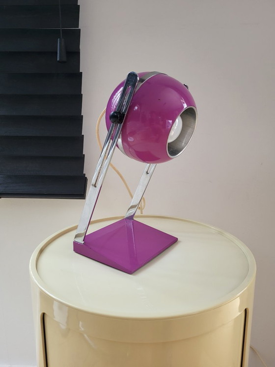 Image 1 of Lámpara de mesa globo ocular de la era espacial acabado púrpura y cromo, años 60