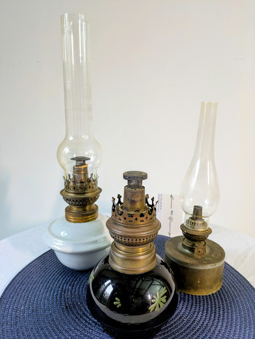 Set antieke olielampen
