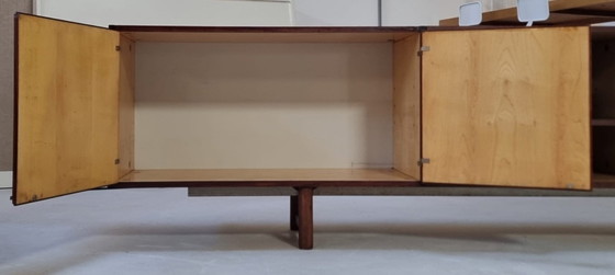 Image 1 of Credenza di metà secolo