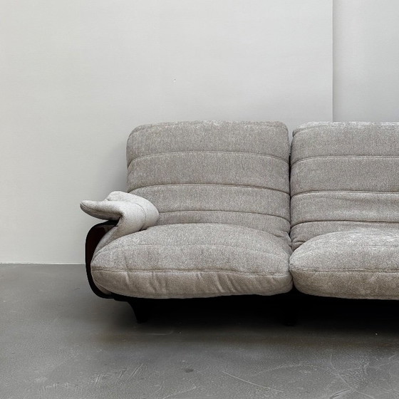 Marsala Sofa by Michel Ducaroy for Ligne Roset – 3-5 seaters, Textile, Plexiglass (photo 3 of 10)