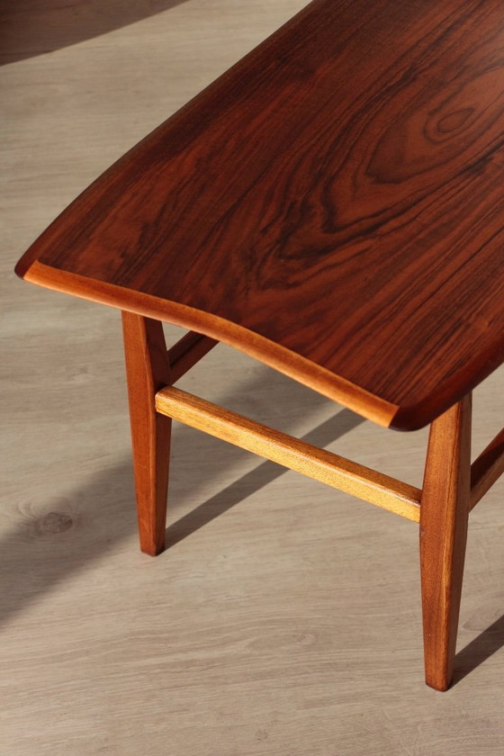 Image 1 of Vintage Everest Coffee Table in Walnut – "Surfboard" Style (1960s)