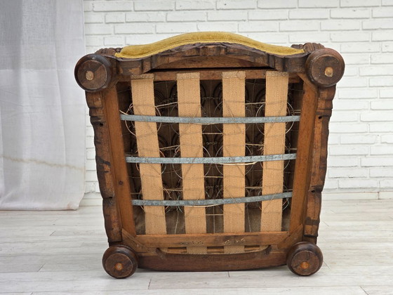 Image 1 of 1960er Jahre, dänischer Sessel mit hoher Lehne, Möbelwolle, massives Eichenholz.