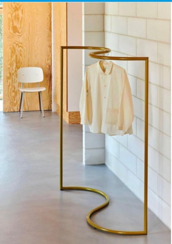 Image 1 of Hay clothes rack