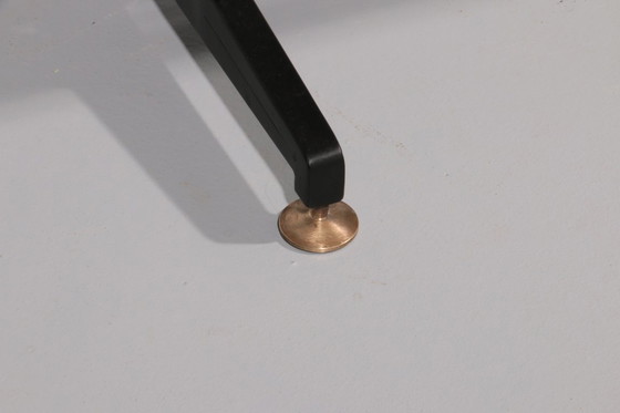 Image 1 of Panca italiana di metà secolo, anni '60, con struttura in metallo nero e doghe in teak massello