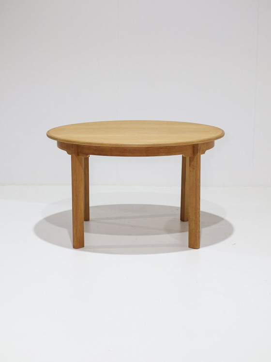 Extendable round oak Danish vintage dining table, Wood, Brown, Scandinavian (photo 2 of 15)
