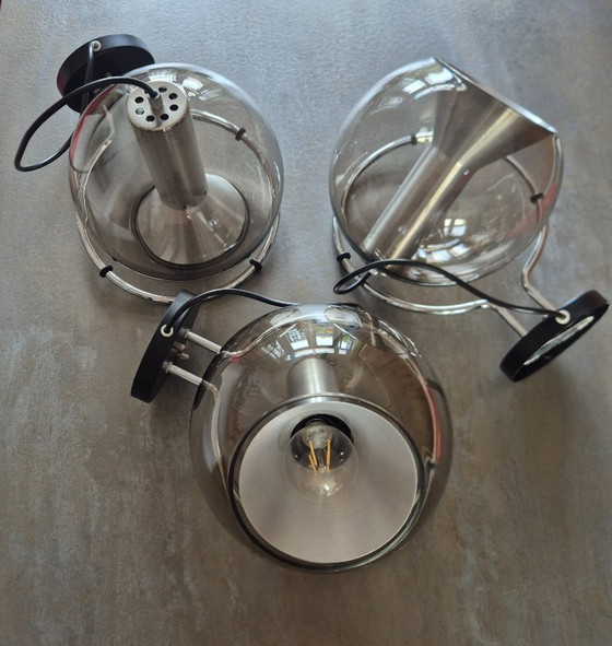 Image 1 of Vintage set identieke wandlampen - RAAK | F. Ligtelijn | 3 globes - Jaren 60