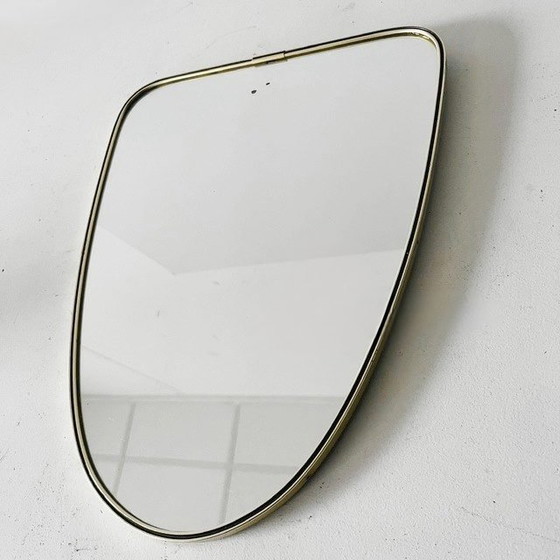 Image 1 of Specchio asimmetrico in ottone di metà secolo, anni '50